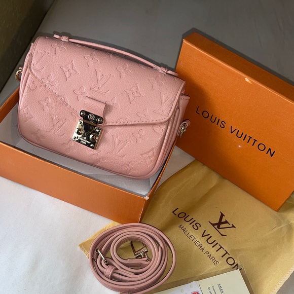 Louis Vuitton Blush Pink Crossbody Bag - Picture 1 of 5